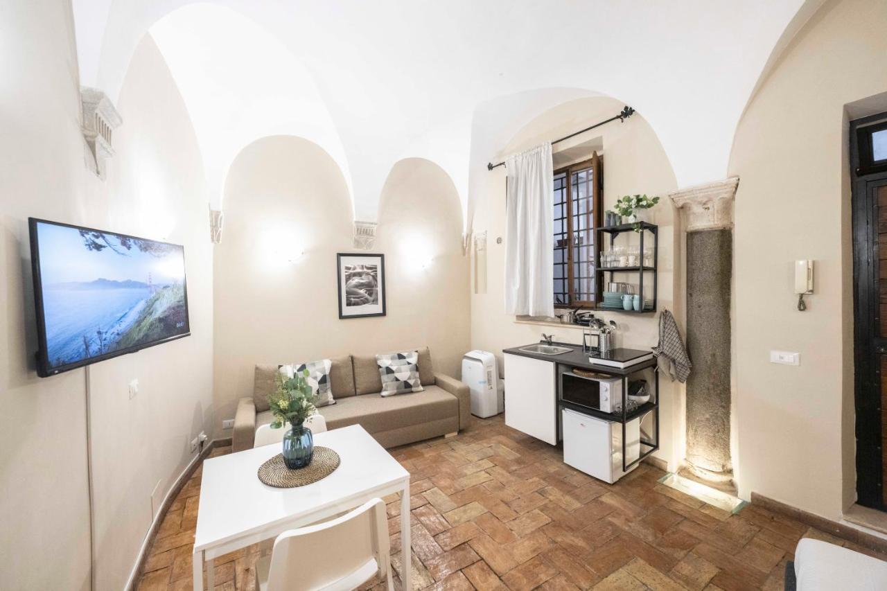 Studio Delle Grotte - Campo De' Fiori Roma Exterior foto